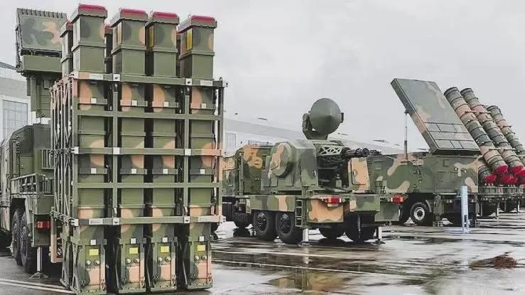 乐鱼体育app-春节高危窗口,美军布下杀局!伊朗迎来关键援军,运-20驰援伊朗