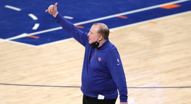 乐鱼体育官方网站-疯狂尼克斯豪取8连胜 锡伯杜该当选年度最佳教练？