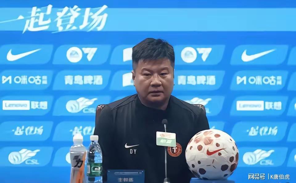 乐鱼体育官方网站-李金羽个性太强？被李玮锋掐脖子、不理郑智、与朱广沪渐行渐远