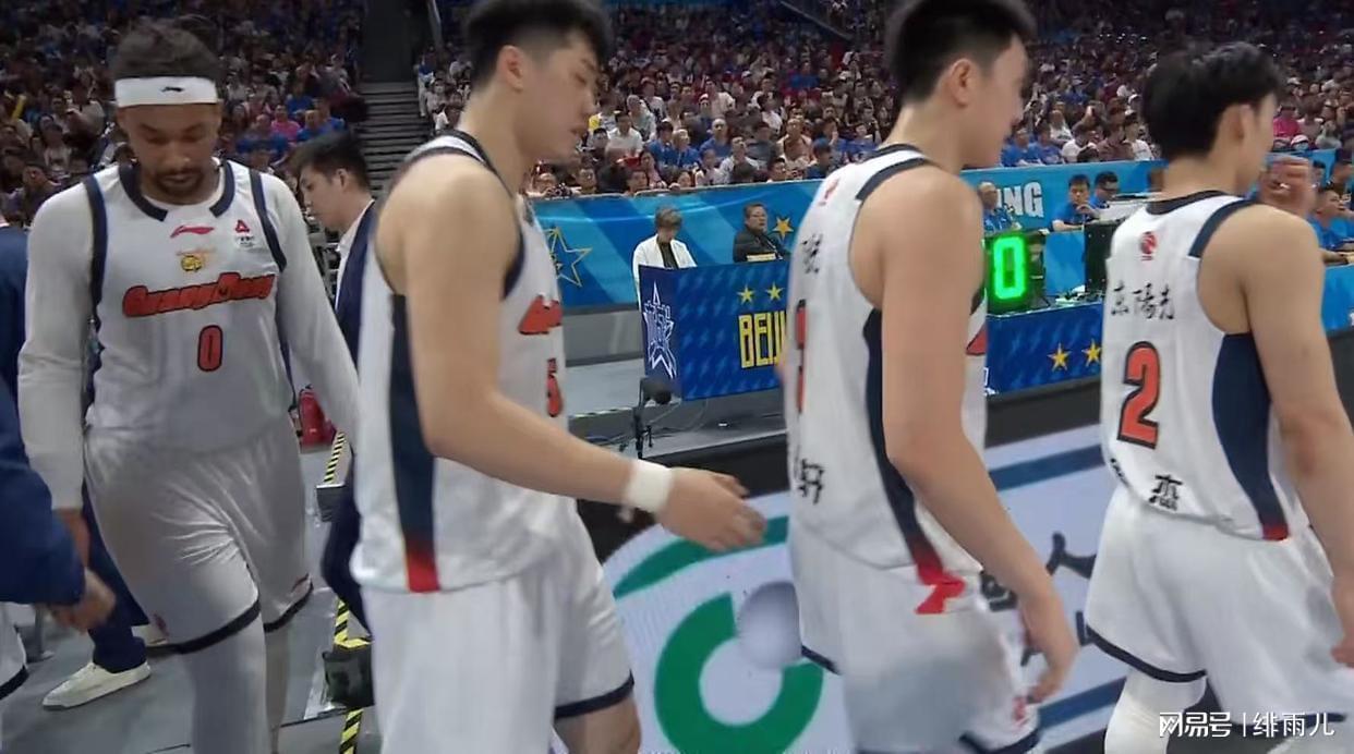 大换血！广东四大外援可能全部离队，杜锋终于迎来补强机会！